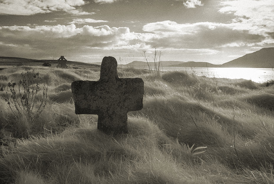 Cross St Deirbhile's Graveyard