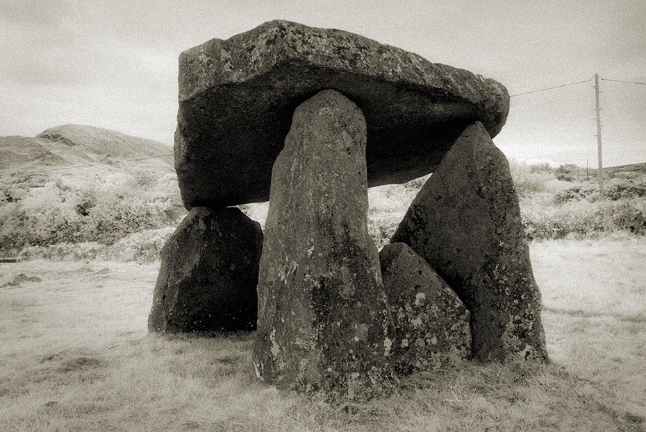 ballykeel-dolmen-2
