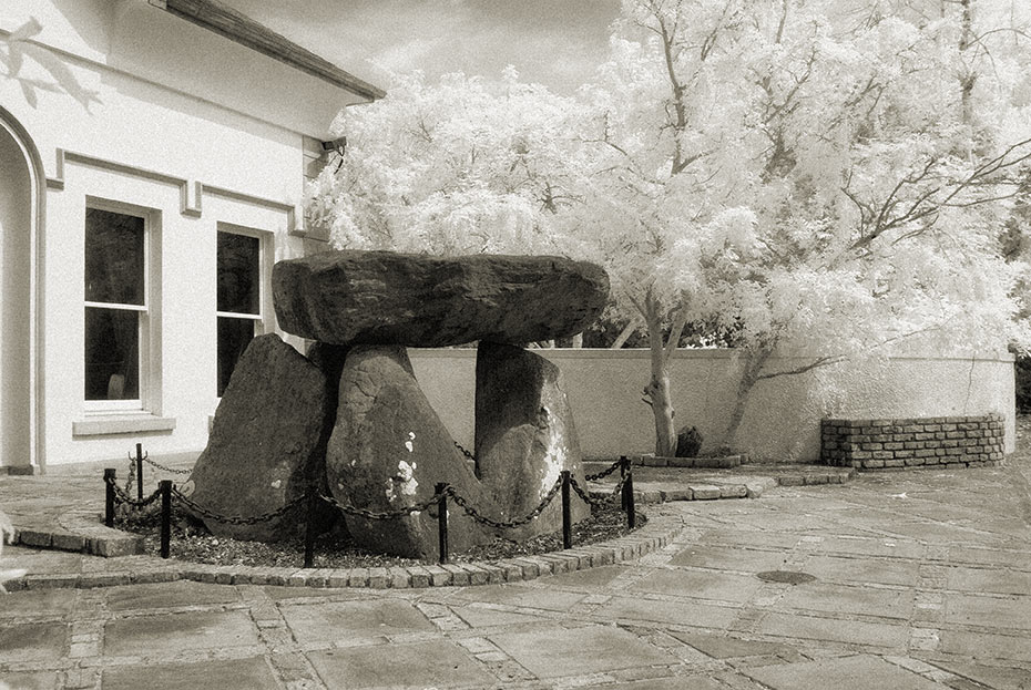 ballylumford-dolmen-2