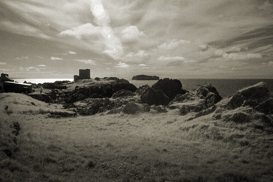 Carrickabraghy Castle