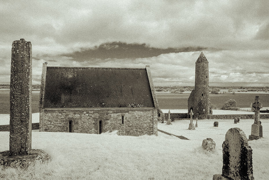 North Cross (replica), Temple Connor, Romanesque church and round tower, Clonmacnoise monastic settlement
