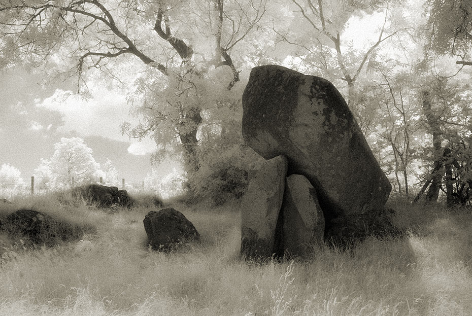 goward-dolmen-2