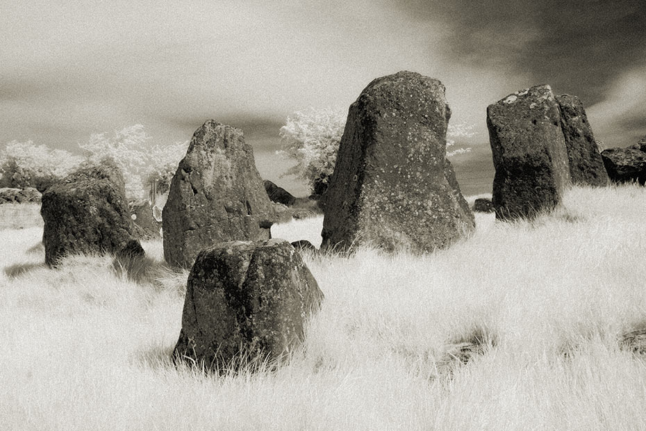 knockoneill-court-tomb-5