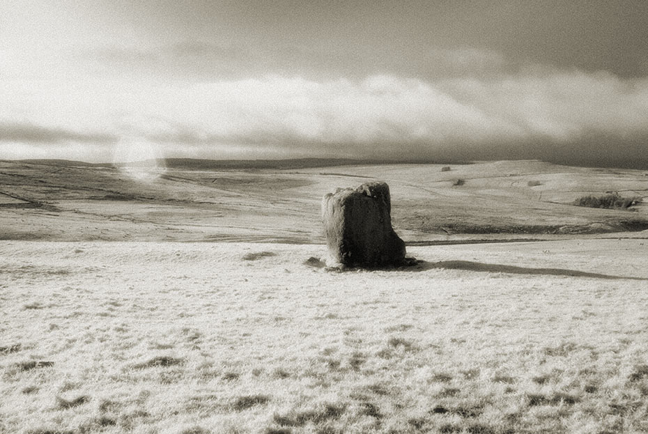 linford-standing-stone-2