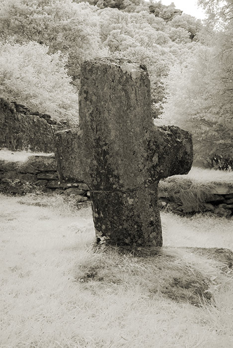 Cross at Reefert Church ruin