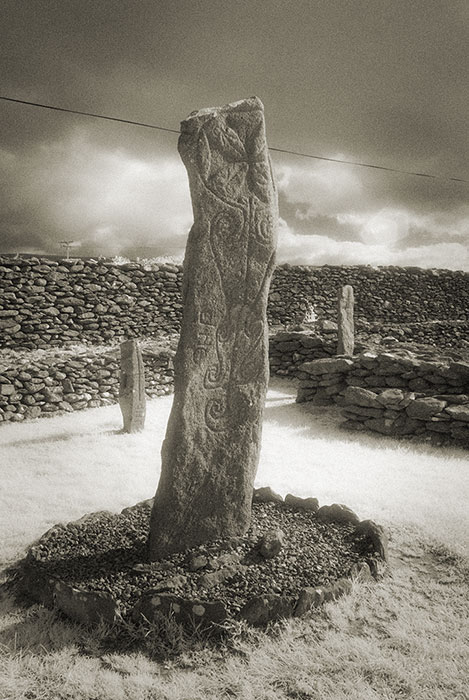 Reask Cross Pillar