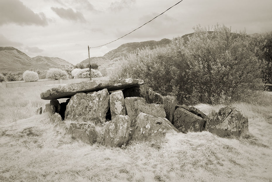 Srahwee Wedge Tomb