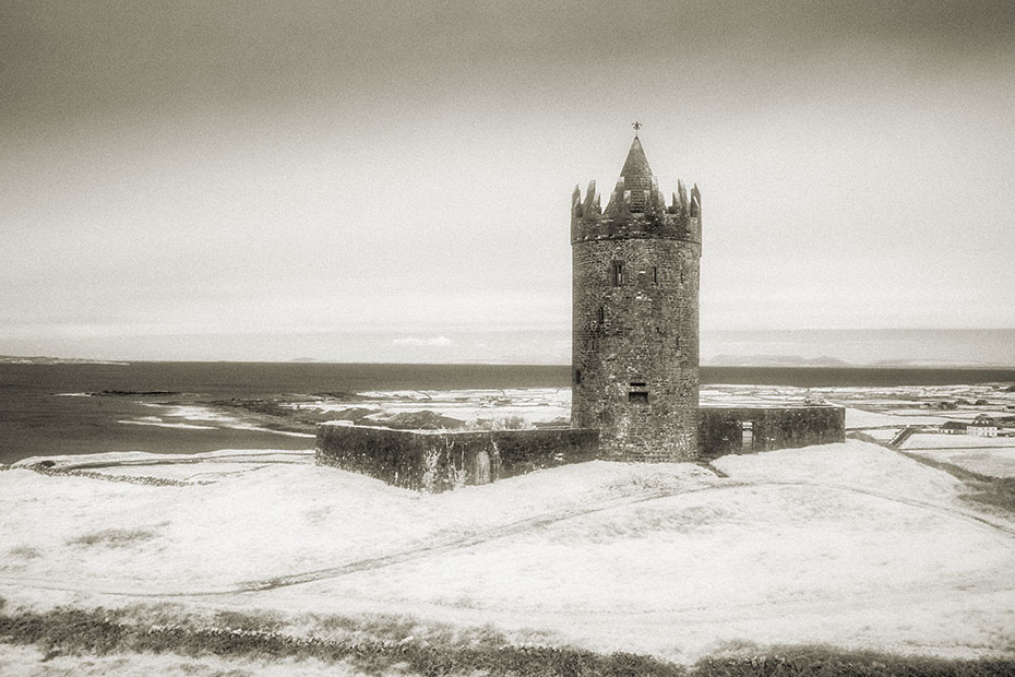 Doonagore Castle