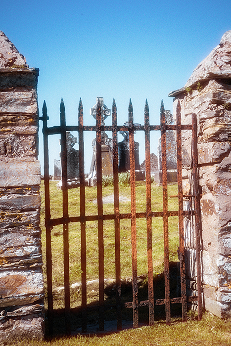 Kill graveyard gate