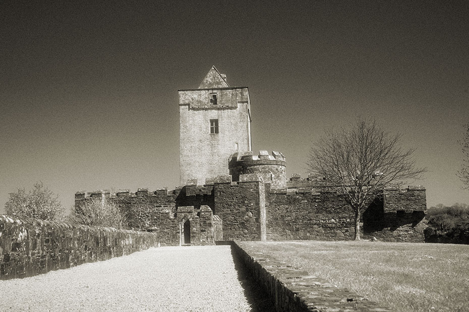 Doe Castle